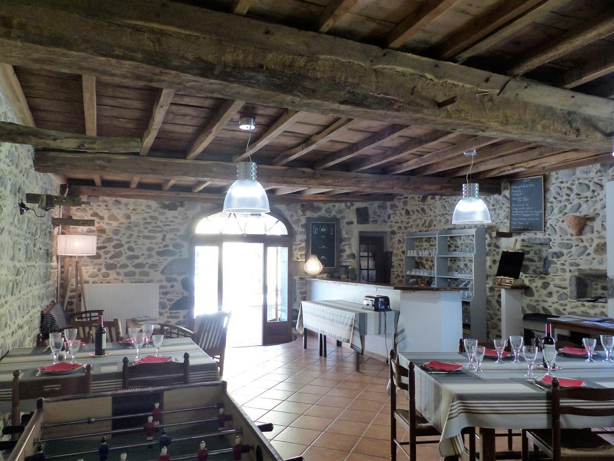 Maison d'hôtes Les 3 Baudets Issor Exterior foto
